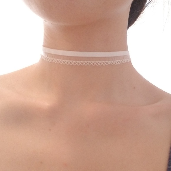 Jewelry - NEW lace choker necklace